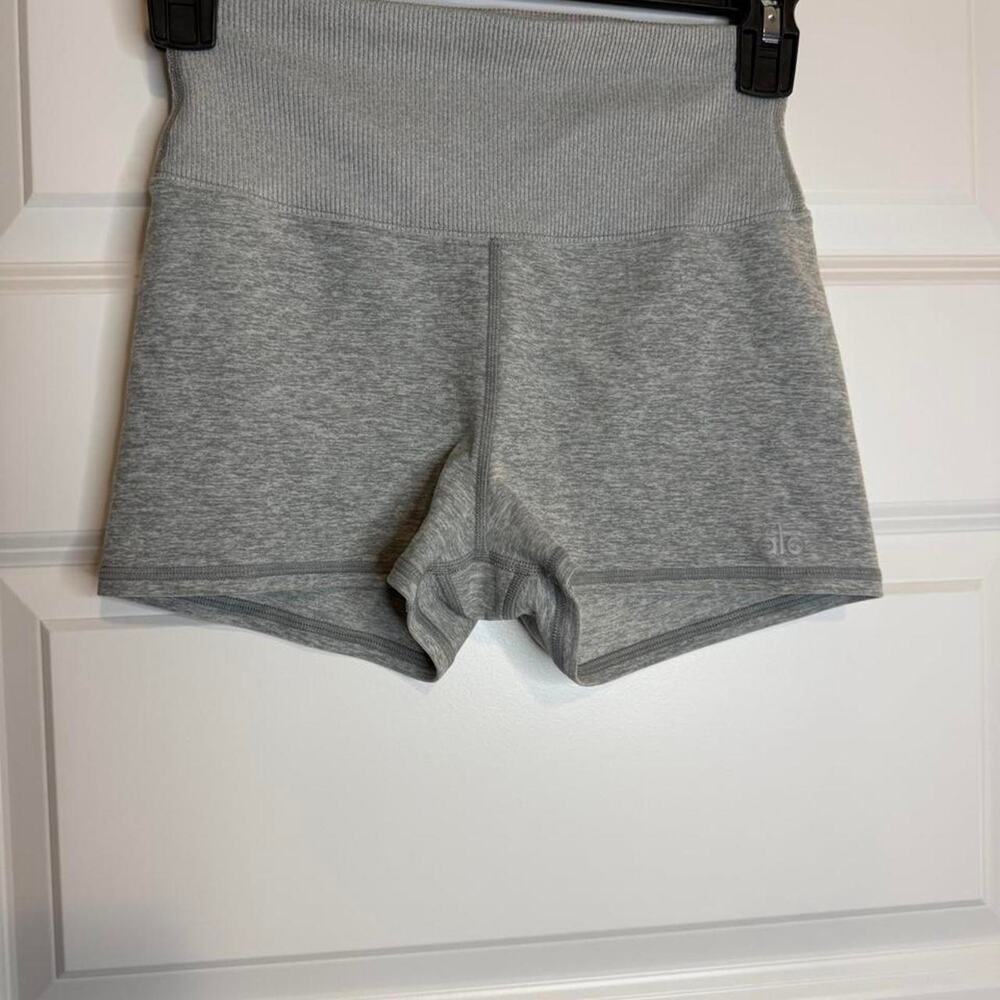 Alo yoga shorts